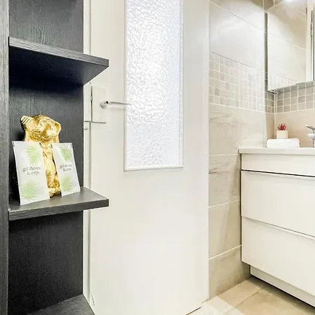 Coloc Capucin - Belle Colocation Avec 3 Independantes / Balcon Prive / Parking Collectif / Wifi Gratuit Affittacamere 2*
