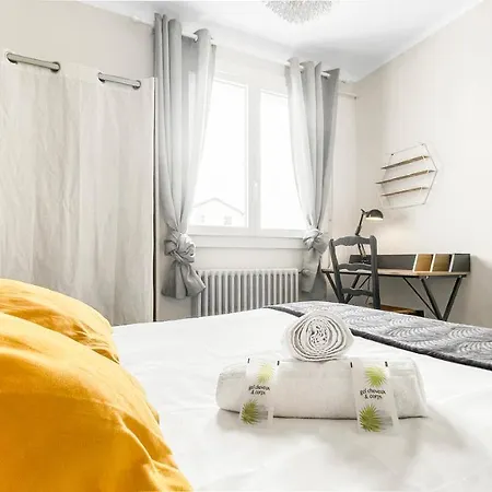 Affittacamere Coloc Capucin - Belle Colocation Avec 3 Independantes / Balcon Prive / Parking Collectif / Wifi Gratuit Annemasse