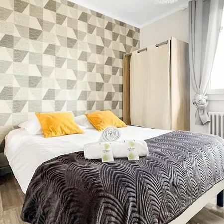 Coloc Capucin - Belle Colocation Avec 3 Independantes / Balcon Prive / Parking Collectif / Wifi Gratuit 2* Annemasse