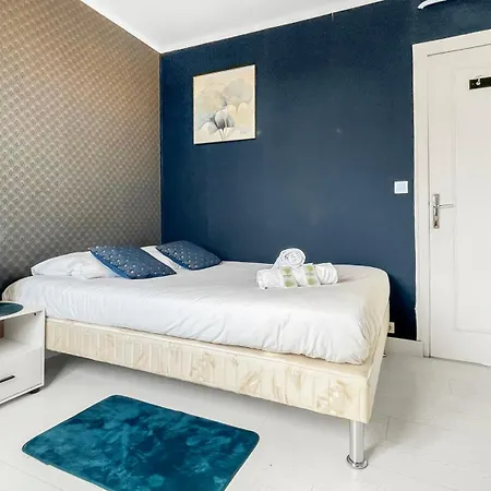 Coloc Capucin - Belle Colocation Avec 3 Independantes / Balcon Prive / Parking Collectif / Wifi Gratuit Affittacamere Annemasse